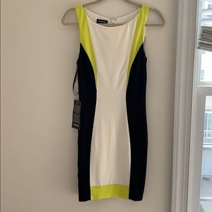 Bebe boatneck contrast side dress